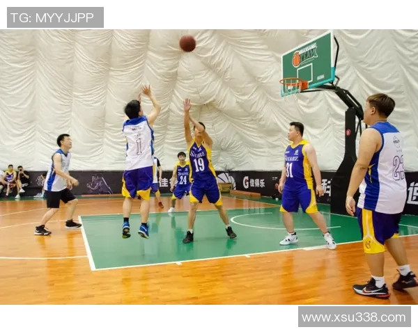 赛后复盘：杭州篮球队与武汉篮球队的团队协作分析与战术探讨